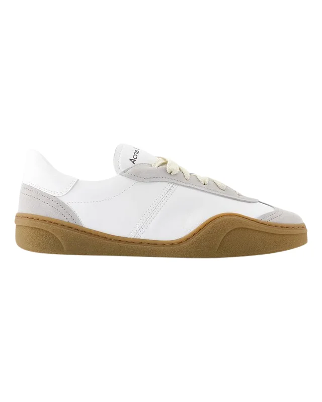 Bars M Sneakers - Acne Studios - Leather - White/Brown