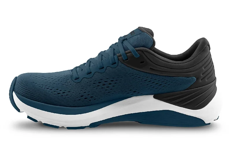 Men's Ultrafly 4 Running Shoes In Navy/black